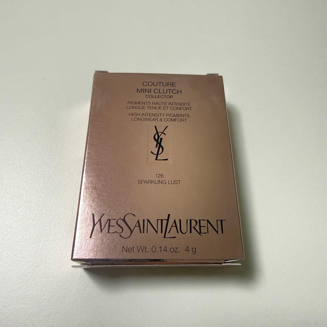 【新品未使用】イブサンローラン　クチュールミニクラッチ　126