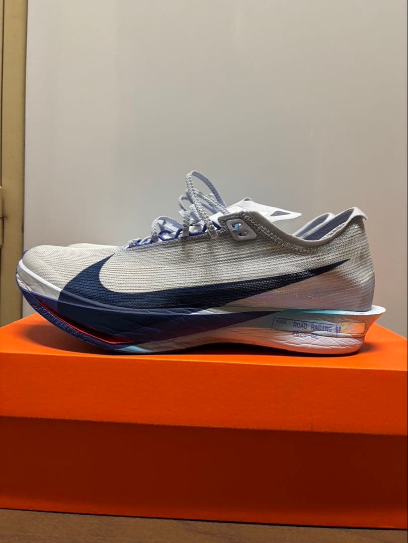 NIKE STREAKFLY 2 ストリークフライ27.5cm