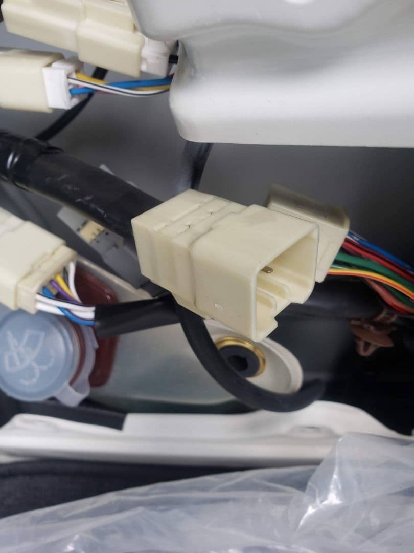 再販ランクル70 (GRJ76K)4灯化キット