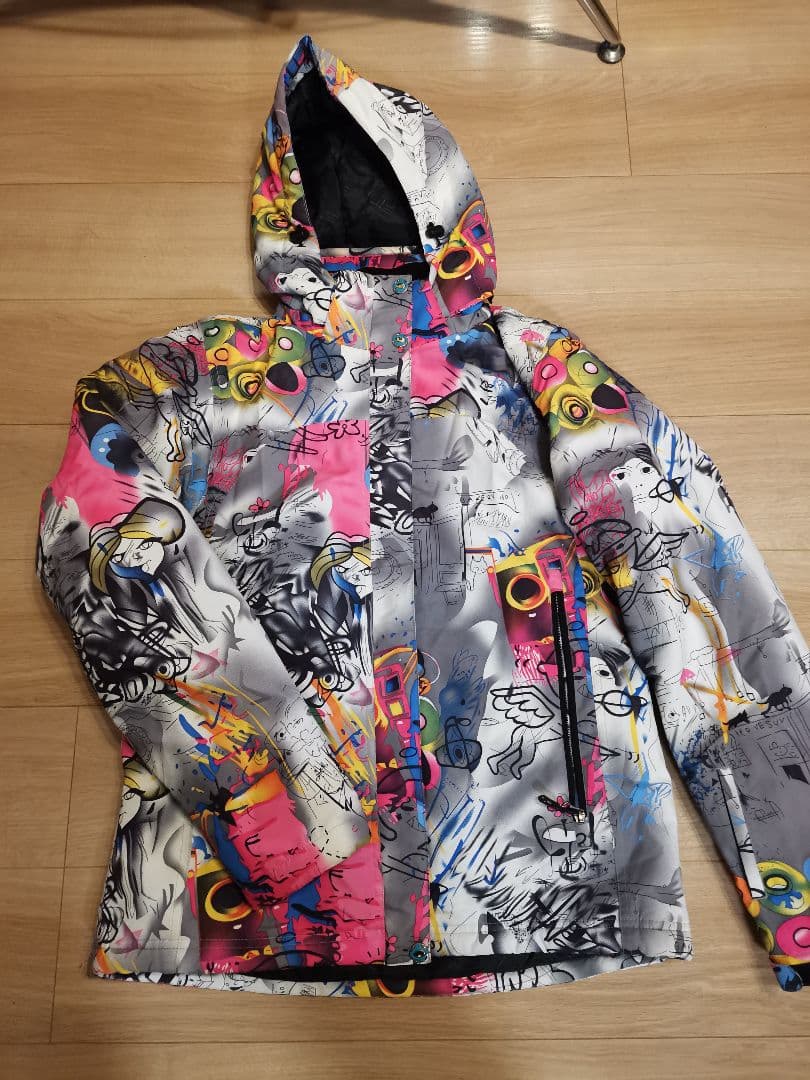 カラフルスキーウェアセット（ジャケット・パンツ・小物）