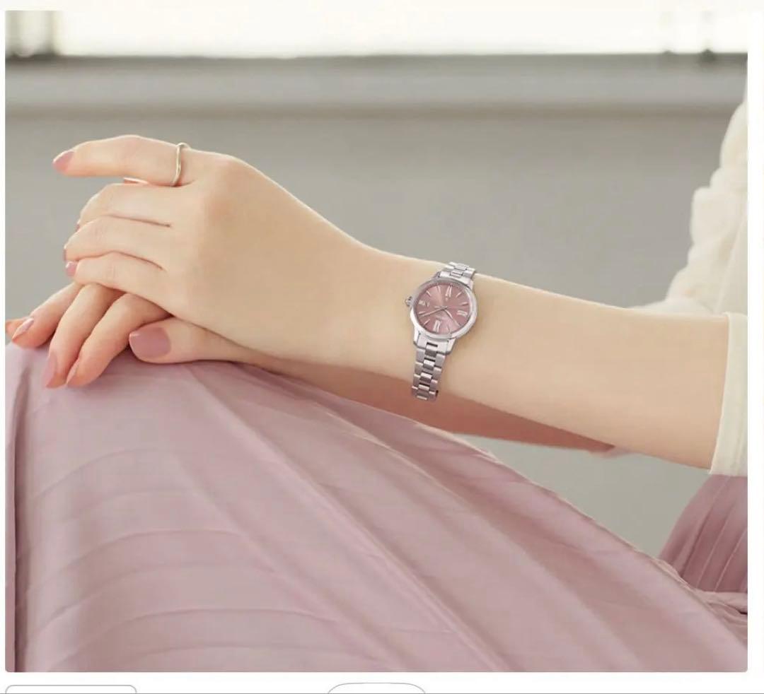 ＊極美品＊SEIKO LUKIAグロウSSVW219ソーラー電波時計モーヴピンク