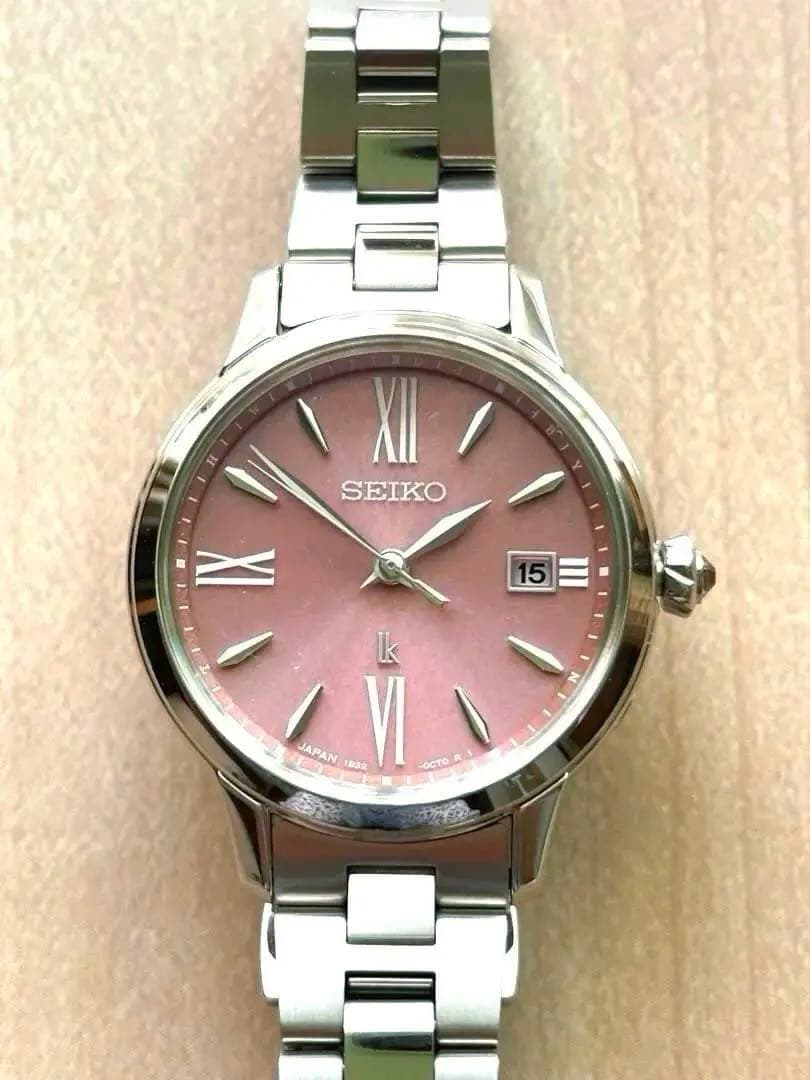 ＊極美品＊SEIKO LUKIAグロウSSVW219ソーラー電波時計モーヴピンク