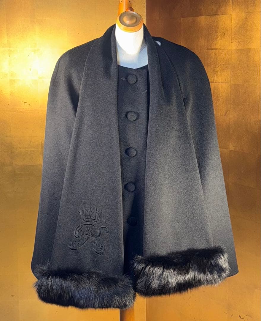 【Reneルネ】新品タグ付き定価154,000円カシミヤ✖️ウールポンチョ38