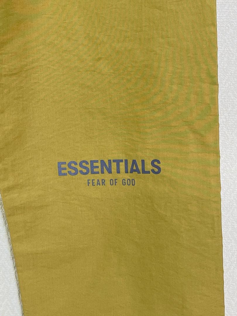 （美品）エッセンシャルズESSENTIALSリフレクターナイロンパンツサイズL