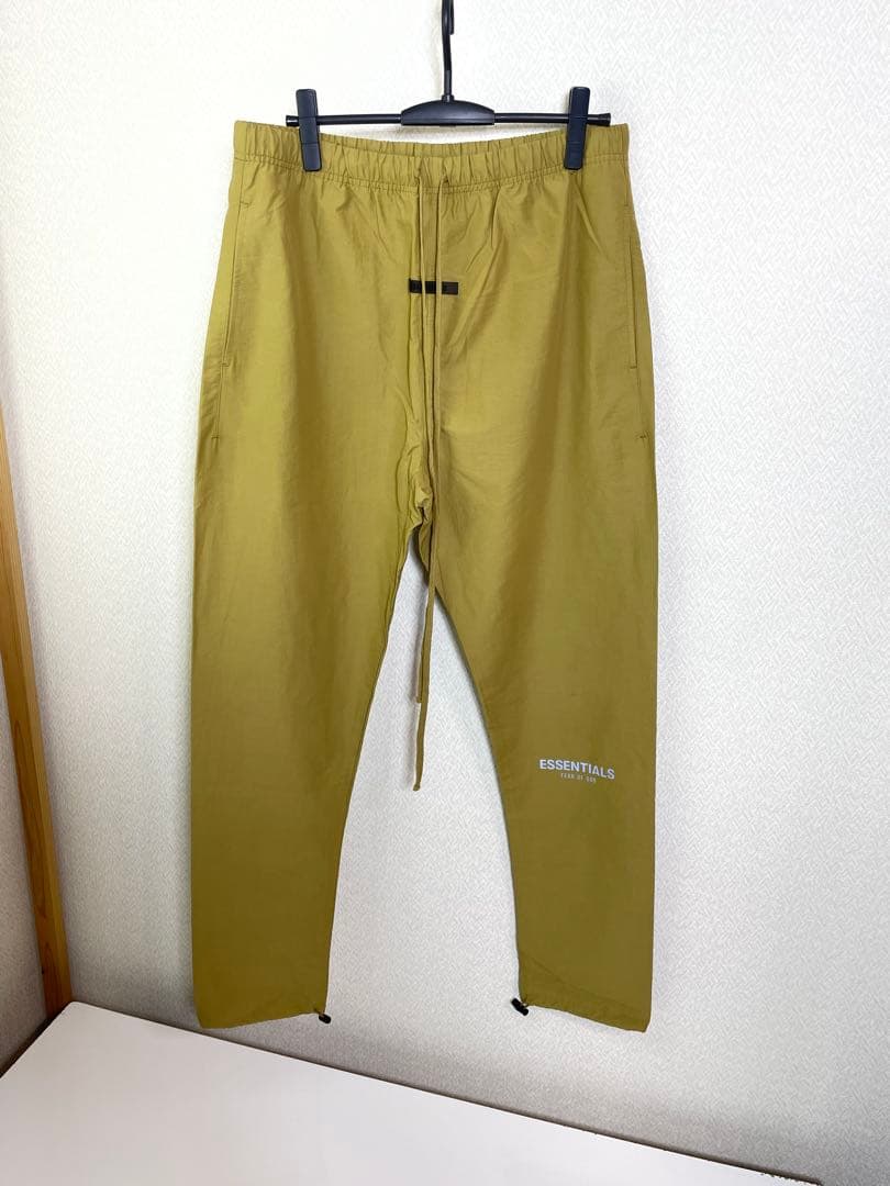 （美品）エッセンシャルズESSENTIALSリフレクターナイロンパンツサイズL