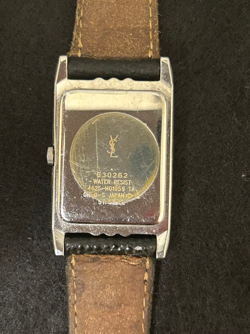 希少❗️Yves Saint Laurent クラシック レクタンギュラーウォッチ