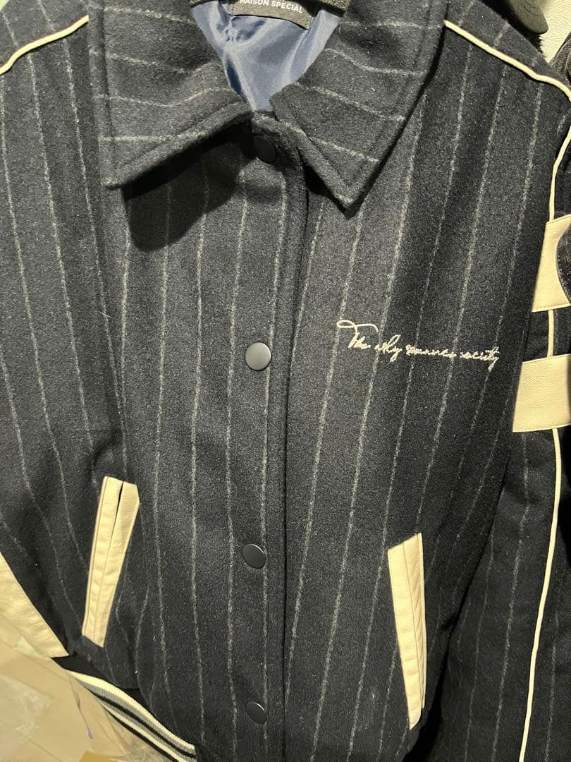 メゾンスペシャル　ストライプ柄 スタジアムジャケット