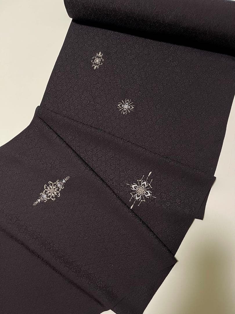 特選総刺繍飛び柄小紋着尺【総刺繍◆更紗紋意匠地】黒 ブラック