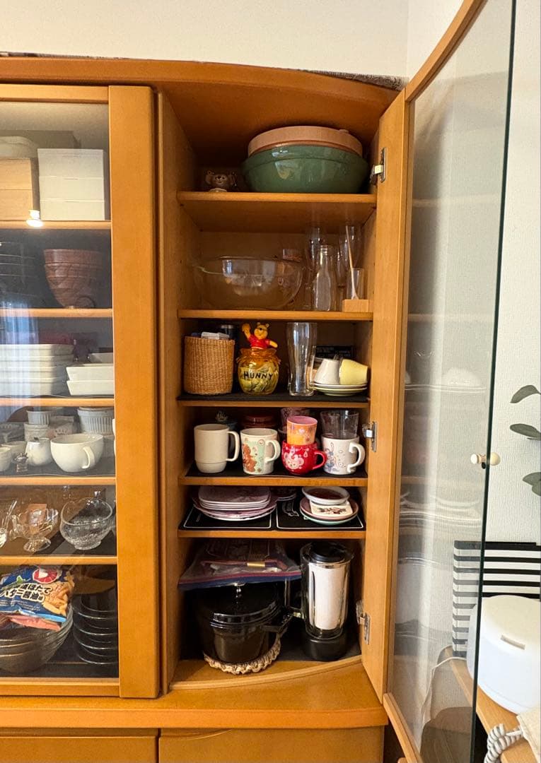 食器棚 ガラス扉 引出し 引き戸 ブラウン キッチンボード カップボード うつわ