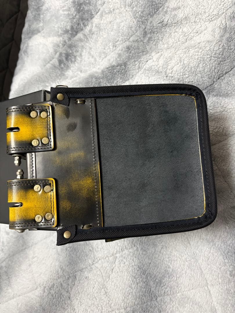 ニックス腰袋　ガラス革黄色　ADV-301DDX-Y 未使用品