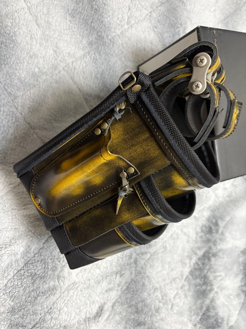 ニックス腰袋　ガラス革黄色　ADV-301DDX-Y 未使用品