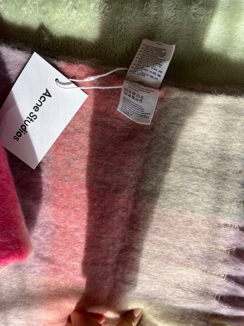 新品未使用Acne Studios ピンク系チェック マフラー
