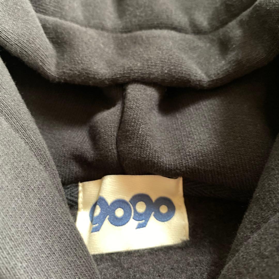 初心者です9090 フード付きセットアップ　ブラック　ピンク　ロゴ