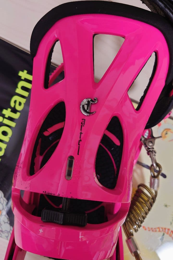 Burton スノーボード 154cm ビンディング・キャスター付きバッグ付き