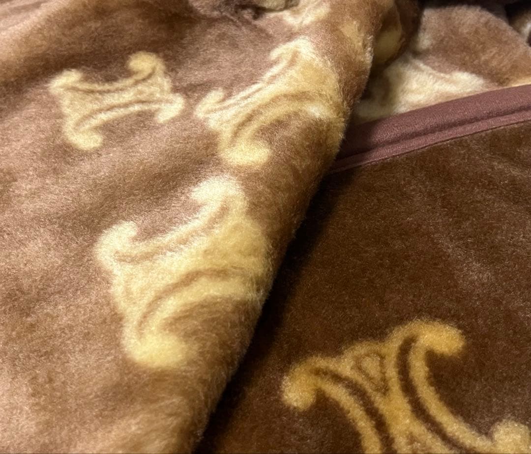 ★新品　セリーヌ　マカダム　アクリルニューマイヤー毛布【西川産業】140×200