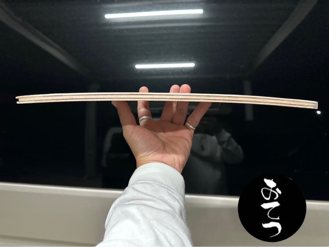 エコフロー WAVE２ 運転席側小窓用ダクトパネル 未塗装