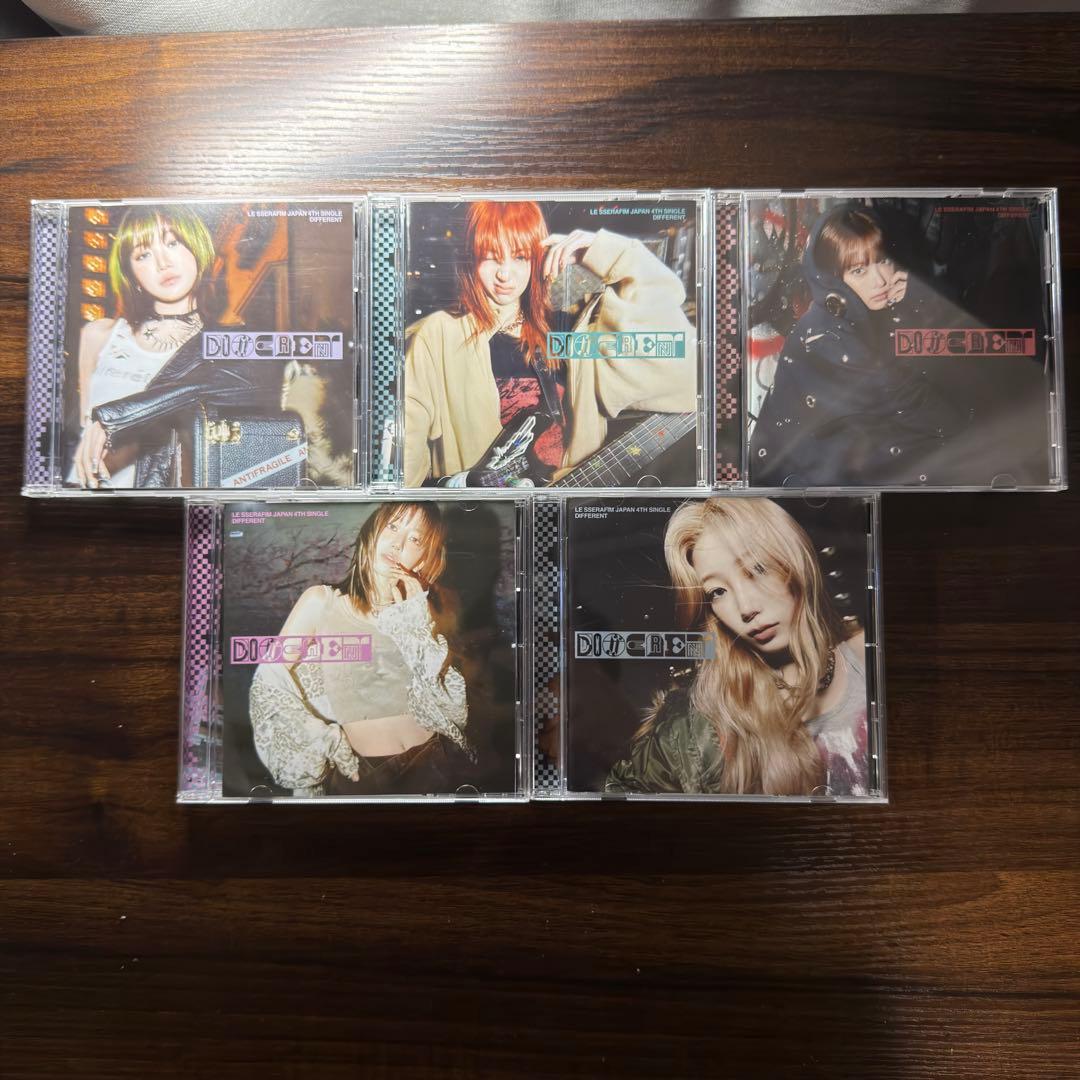 LE SSERAFIM \"DIFFERENT\" 10形態セット+付属ポスター