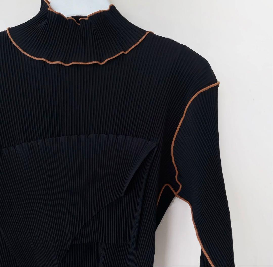 kotohayokozawa/ウェーブロングスリーブトップ