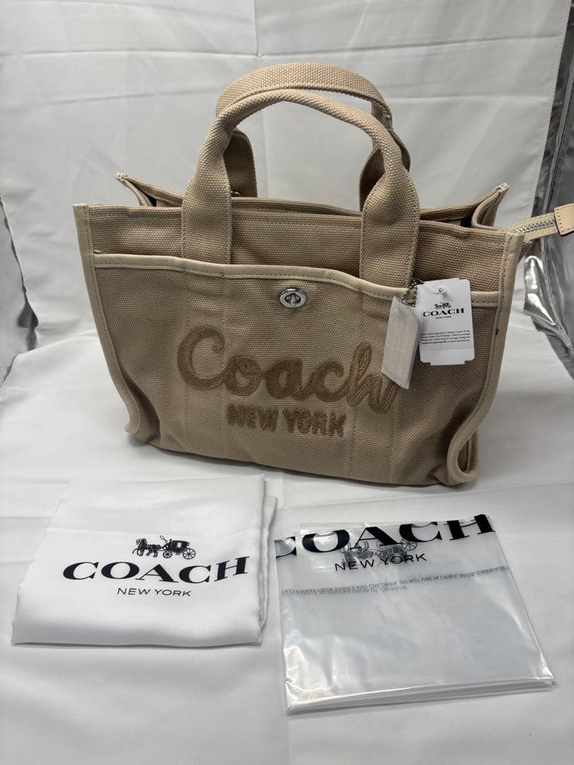 COACH カーゴ トートバッグ ベージュ　(新品・未使用)