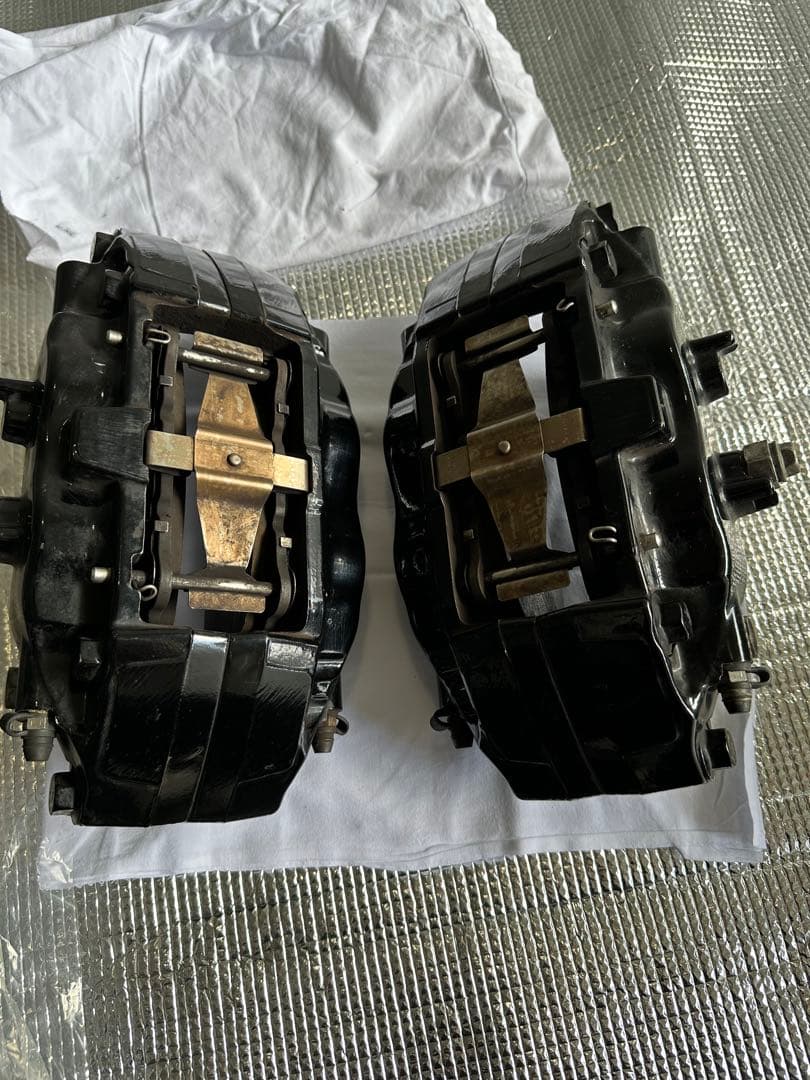 STI ブレンボブレーキキャリパー