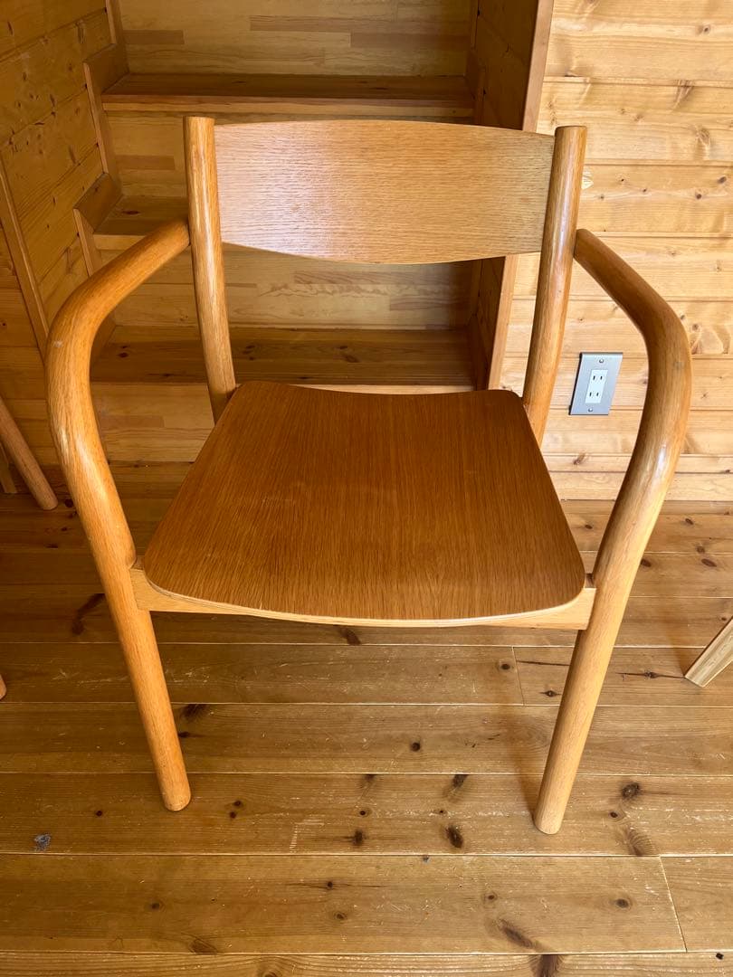 無印良品　アームチェア　ダイニングチェア Ｂ