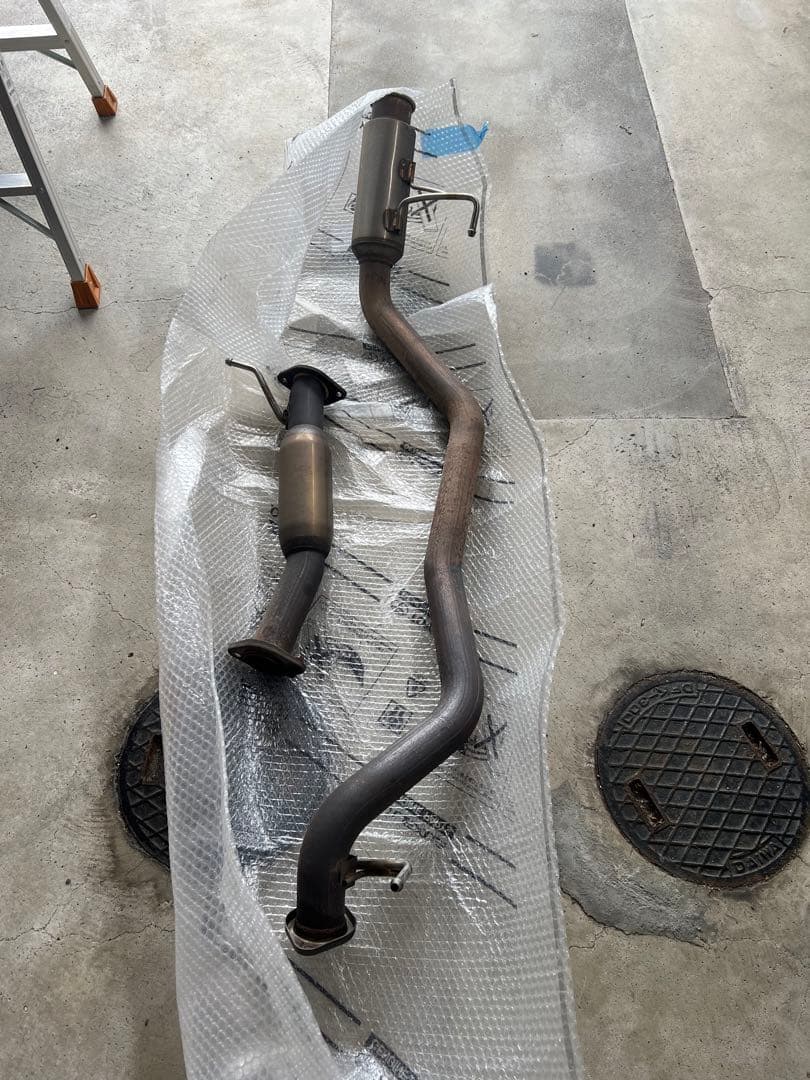 キャラバン　NV350 e26 フジツボマフラー　ディーゼル