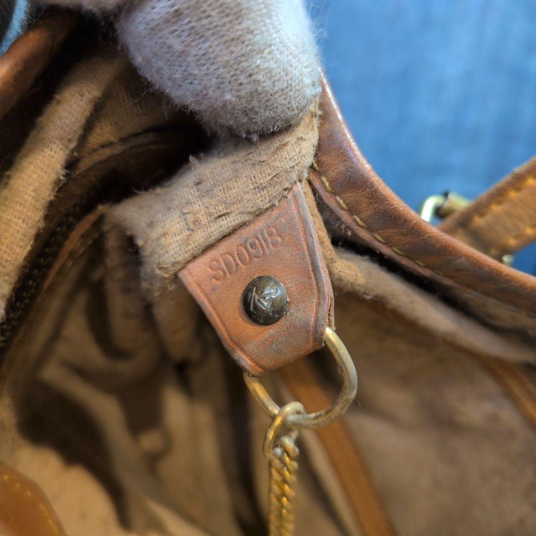 ルイヴィトン usa製 モノグラム M42238 バケットPM ポーチ無