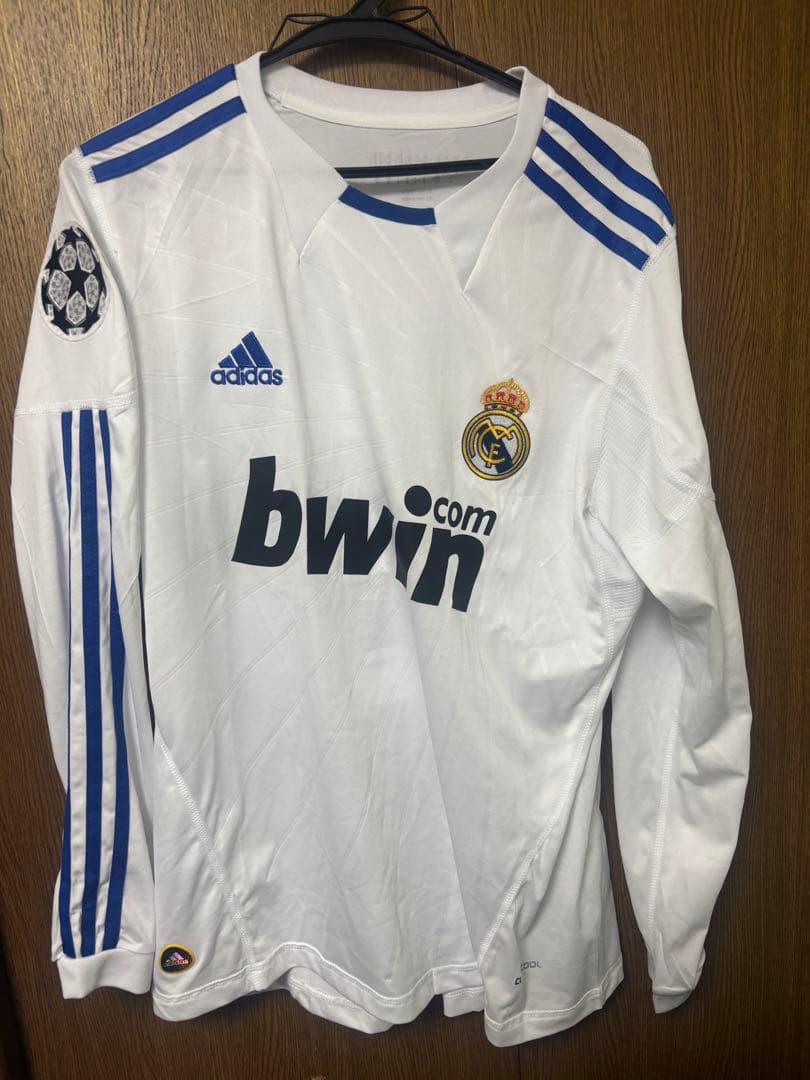 レアル・マドリード エジル ユニフォーム