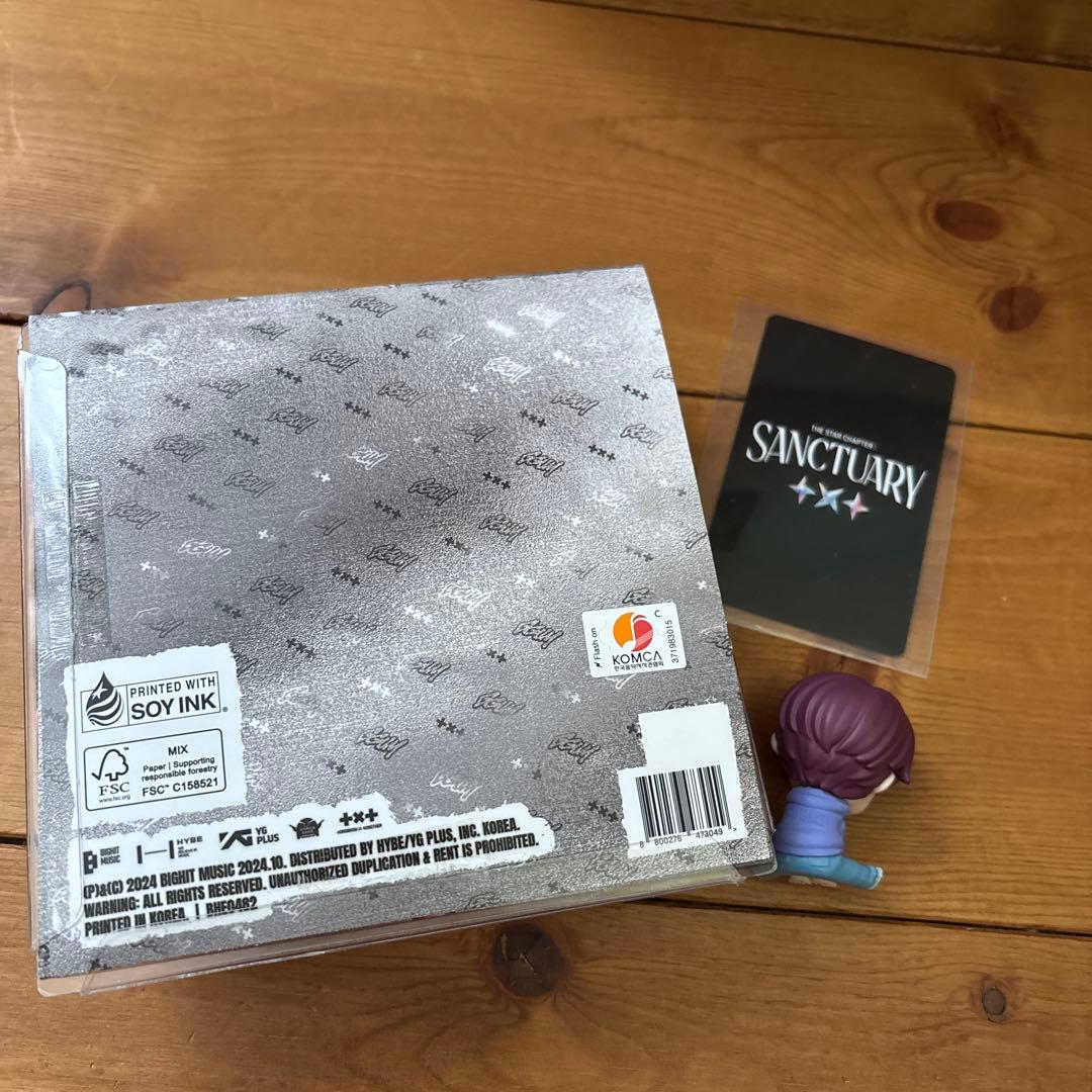 TXTヨンジュンGGUM CDとトレカ、フィギュアなど