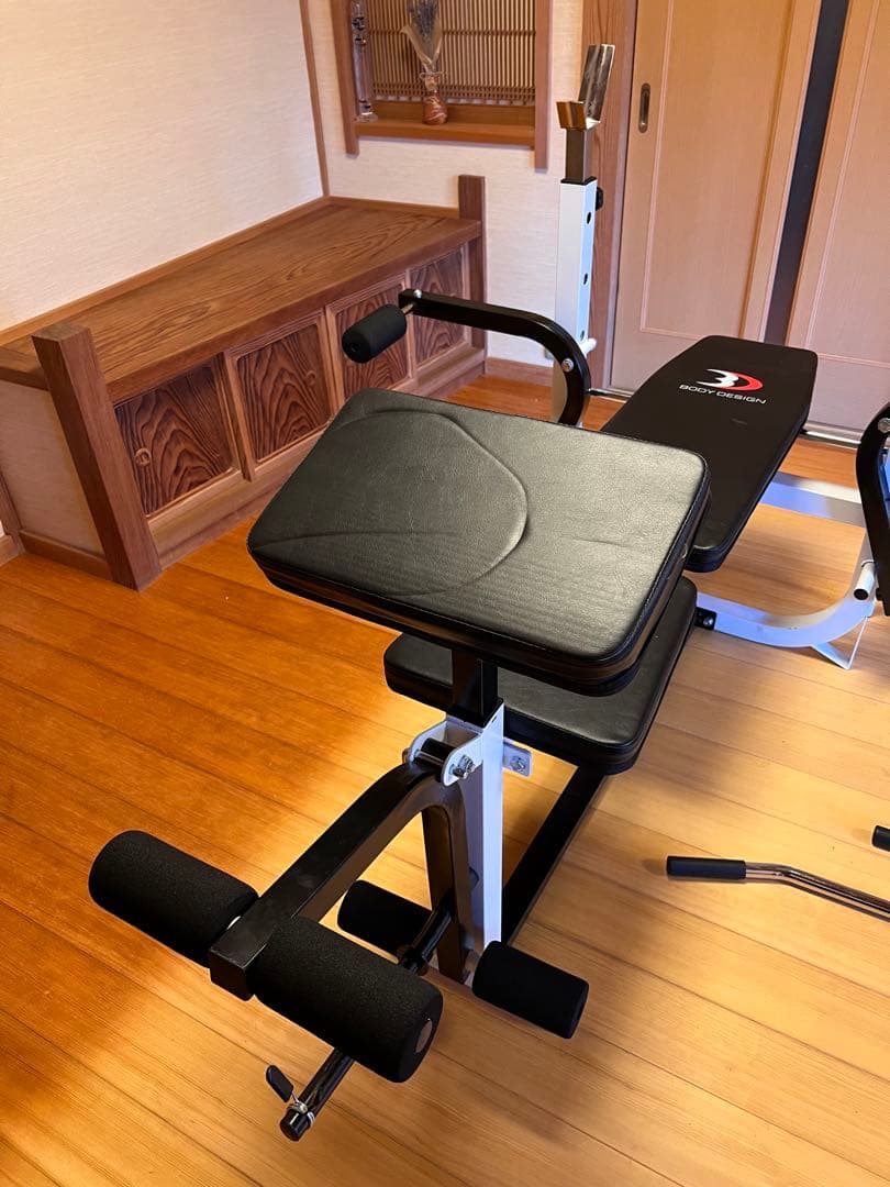 BODY DESIGN(ボディデザイン)ハイパーマルチプレスベンチ