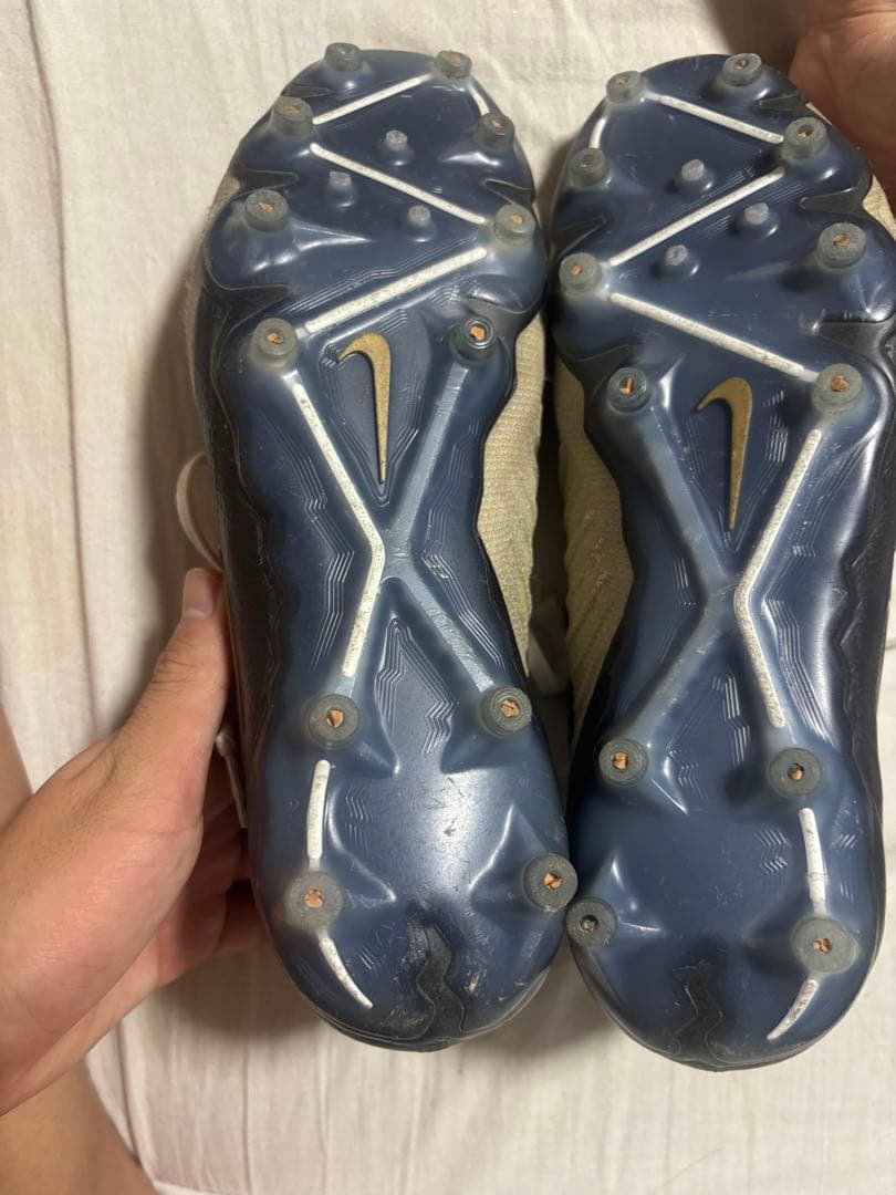 Nike Phantom サッカーシューズ ホワイト/ブラック