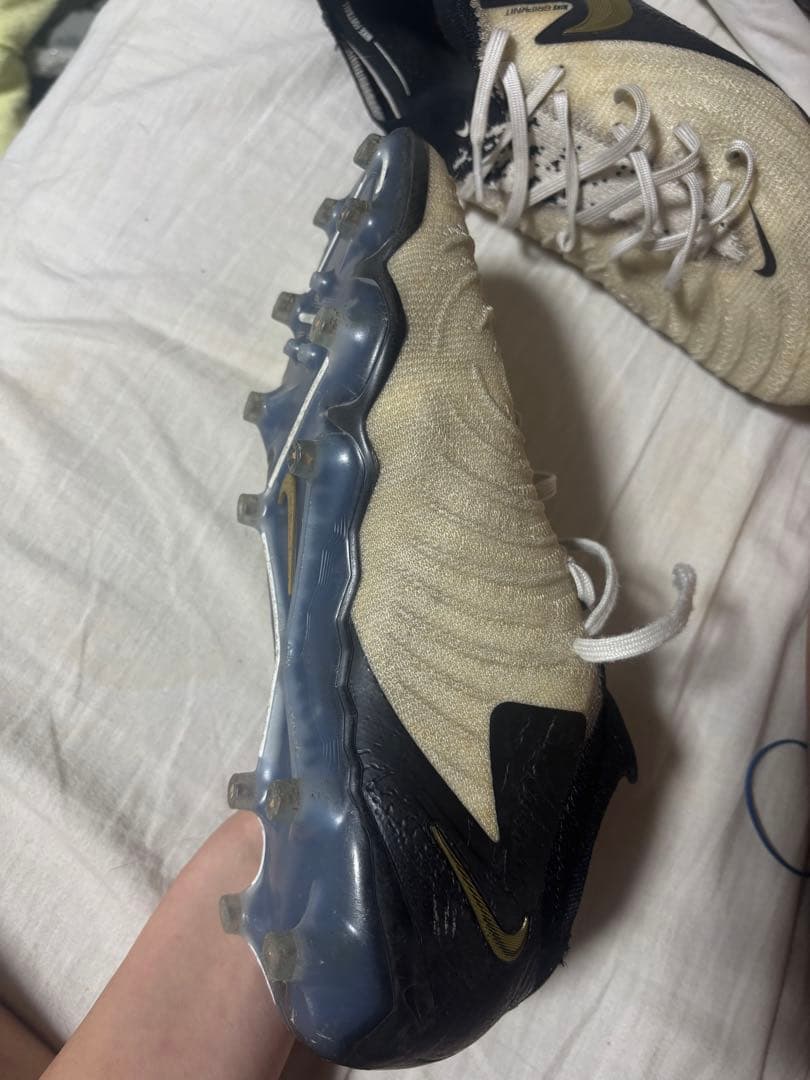 Nike Phantom サッカーシューズ ホワイト/ブラック