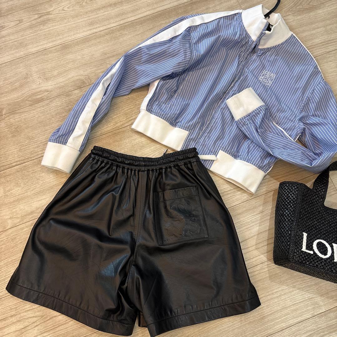 LOEWE レザー ブラック ショートパンツ XS