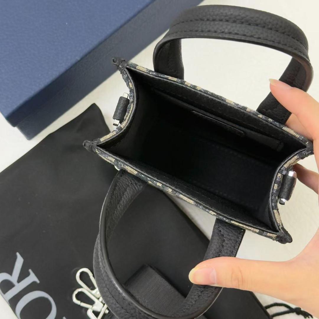 キャンバス　スマホショルダーバッグ