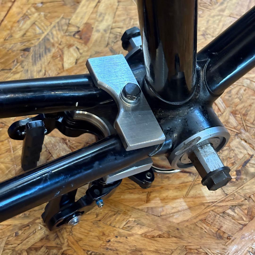 ピスト　リアブレーキ　BB