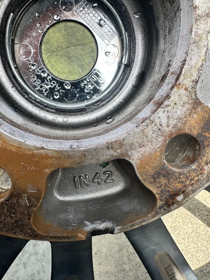 18インチ スポークデザイン ホイール　4本