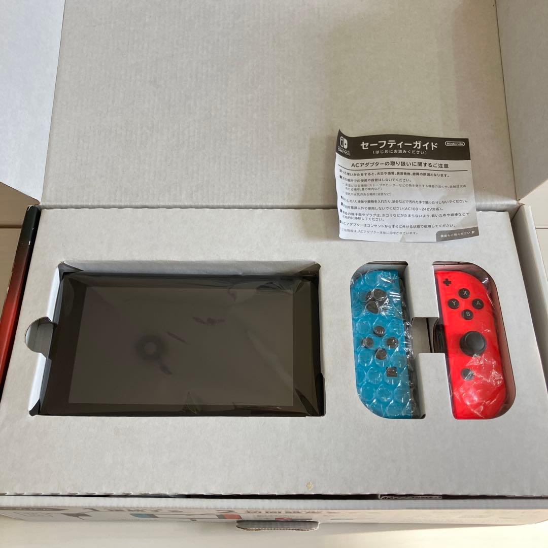 【完品】Nintendo SWITCH 本体 ネオンブルー　ネオンレッド