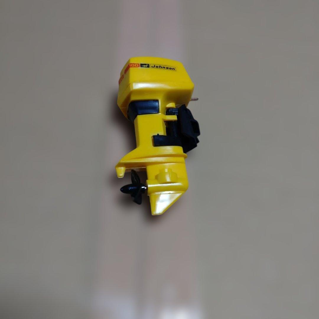 スクリュウ　696969