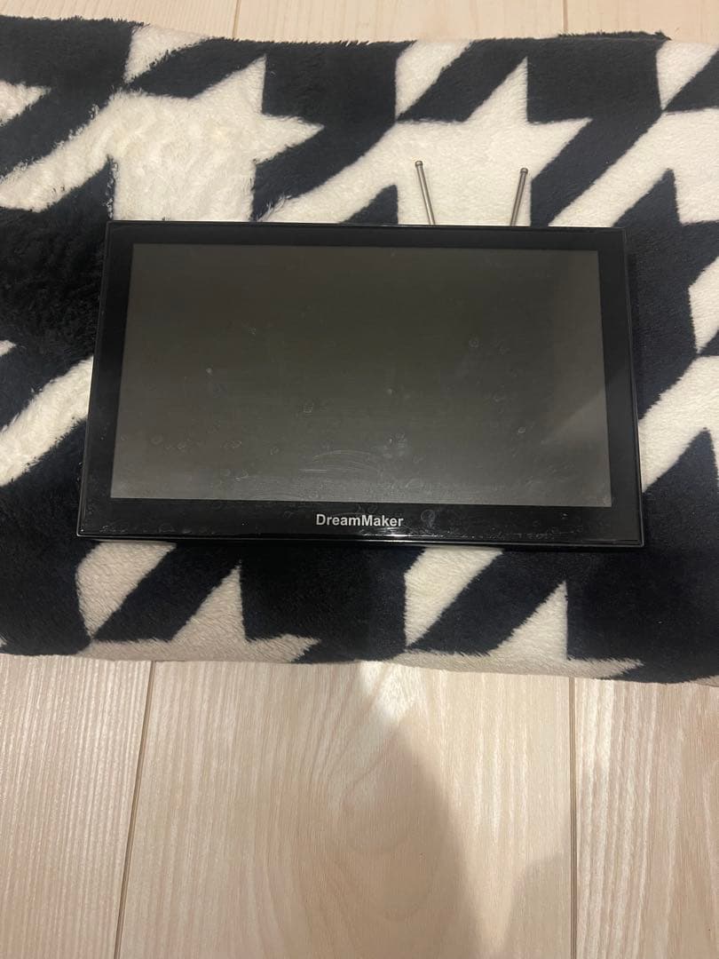 DreamMaker 7インチ ポータブルナビフルセグモデル