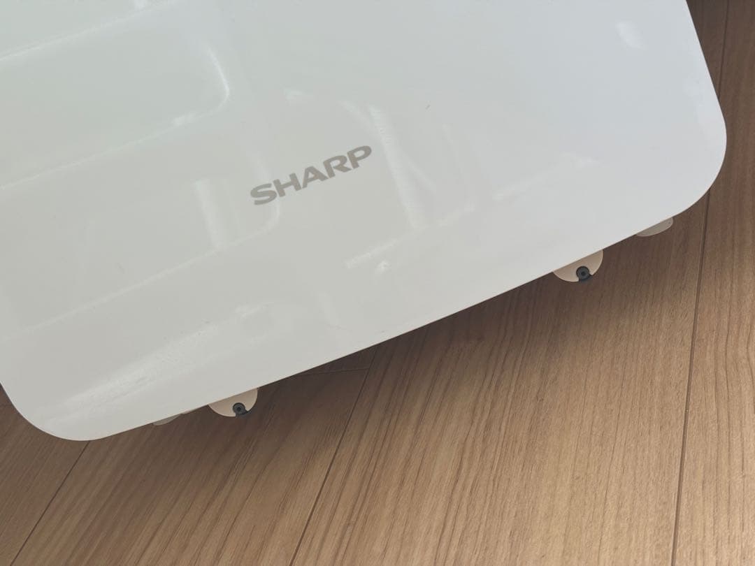 ☆シャープ　衣類除湿乾燥機　 CV-L71-W　2022年生