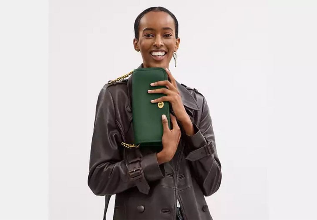 COACH DINKY BAG コーチ　ディンキーバッグ　CW641 ショルダー