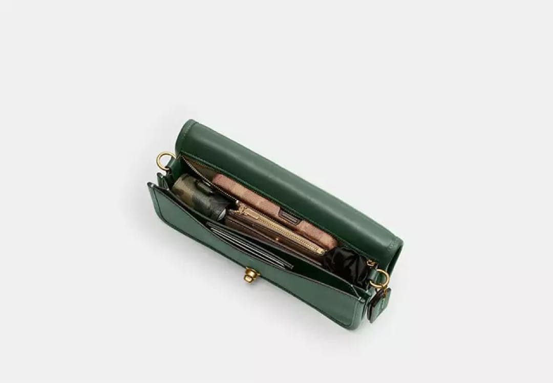 COACH DINKY BAG コーチ　ディンキーバッグ　CW641 ショルダー