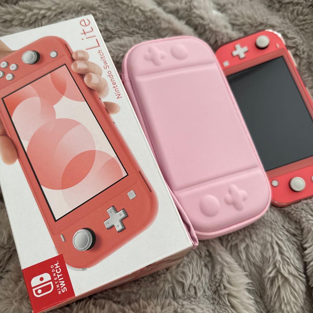 Nintendo Switch Lite コーラルピンク 専用ケース付き