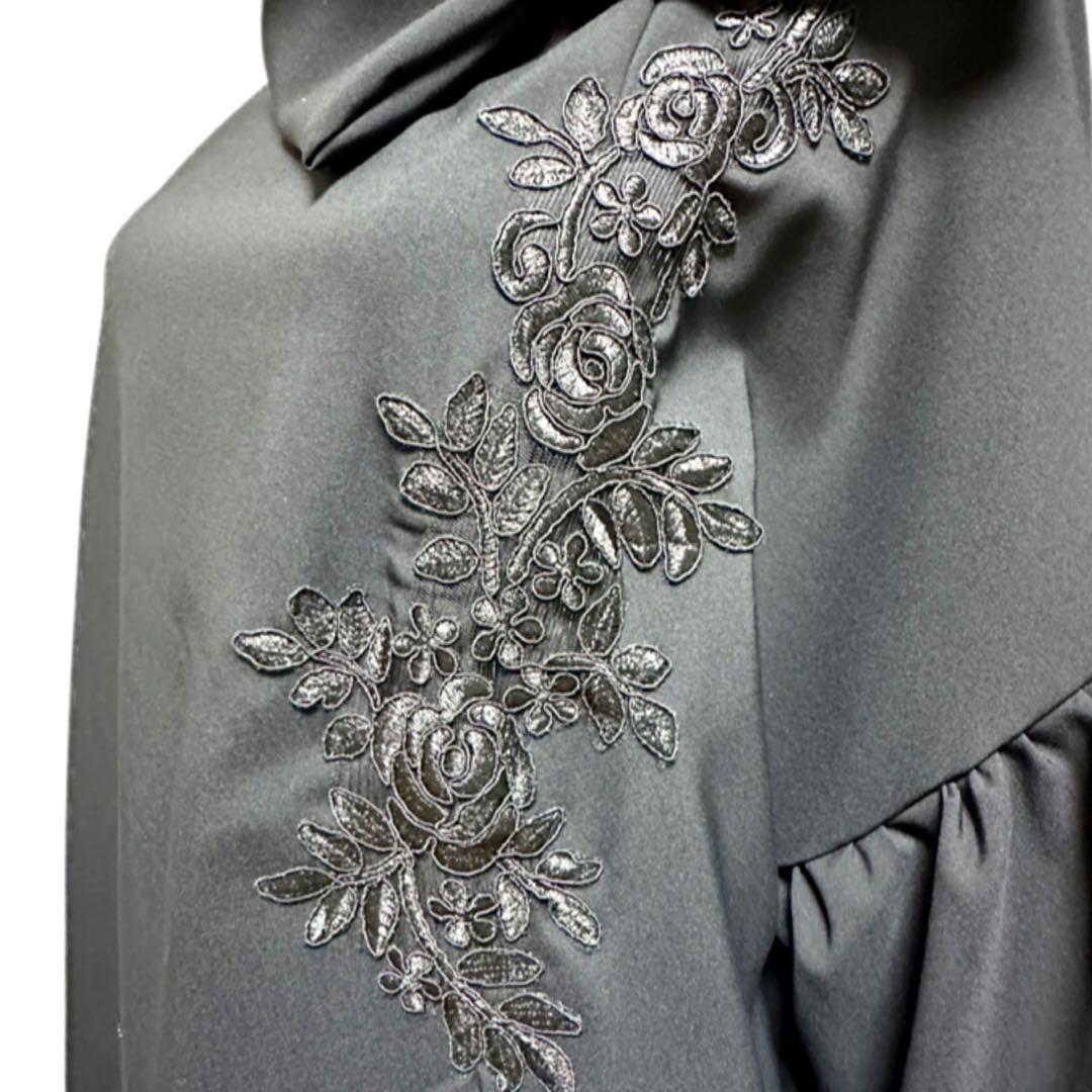 振袖　着物リメイク　ドレス　黒×金彩椿や菊や梅　和柄　ワンピース　ハンドメイド