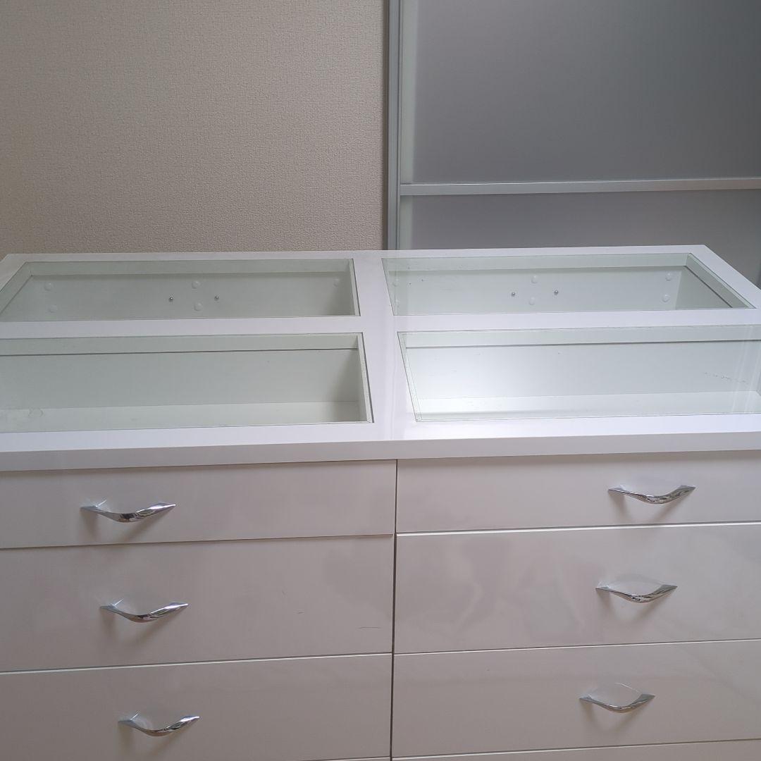 特注オーダー定価30万　鏡張りホワイト木製チェスト 6段 ガラス引き出し付き