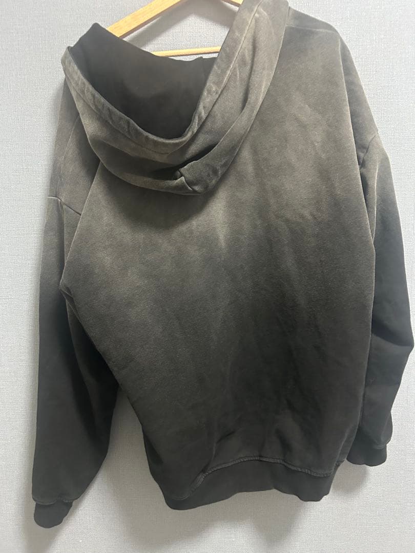 LOVE KILLER キラーデスガールグラフィックジップパーカー