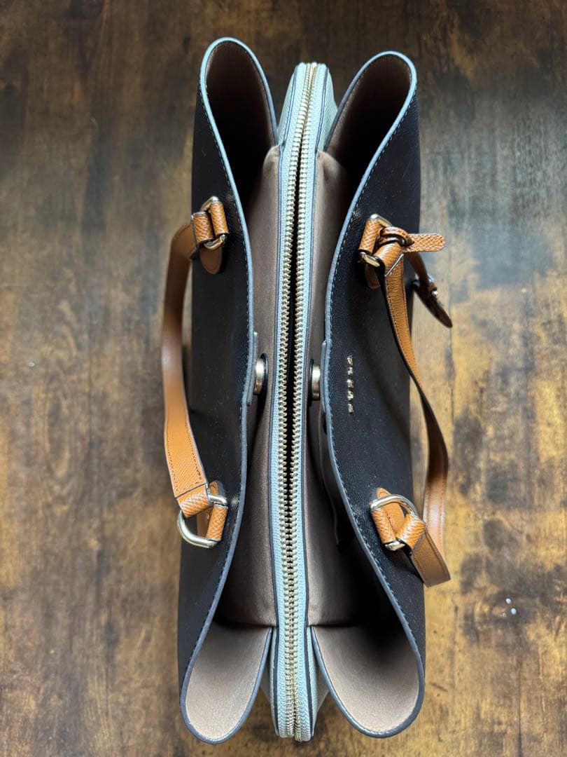 FURLA ビジネスバッグ 黒/ベージュ