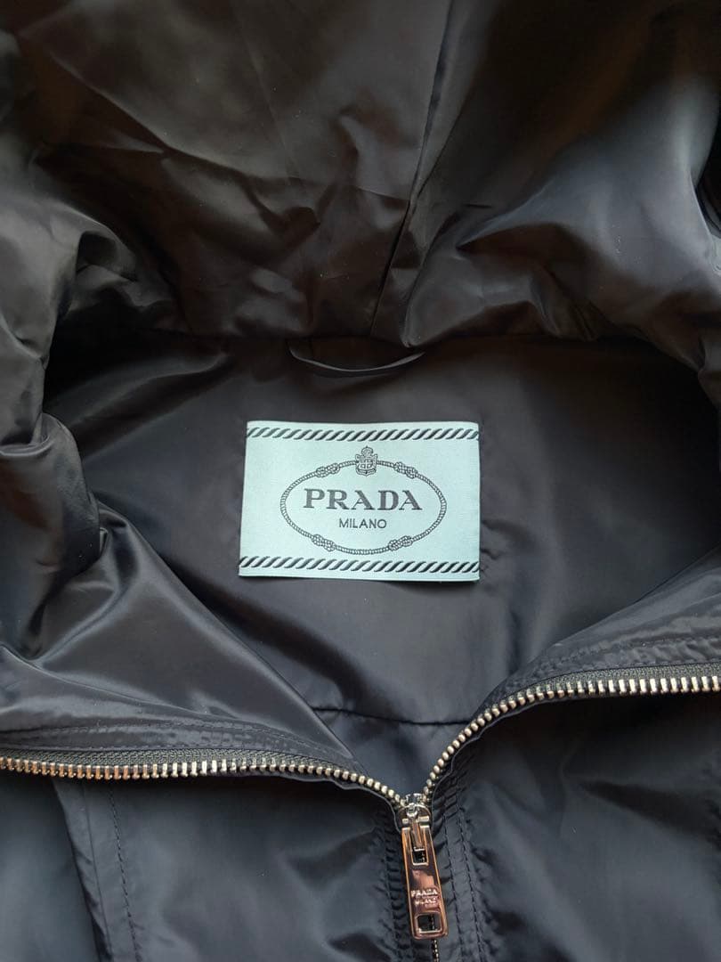 PRADA ナイロン　ロングコート　ネイビー　42 Re-Nylon