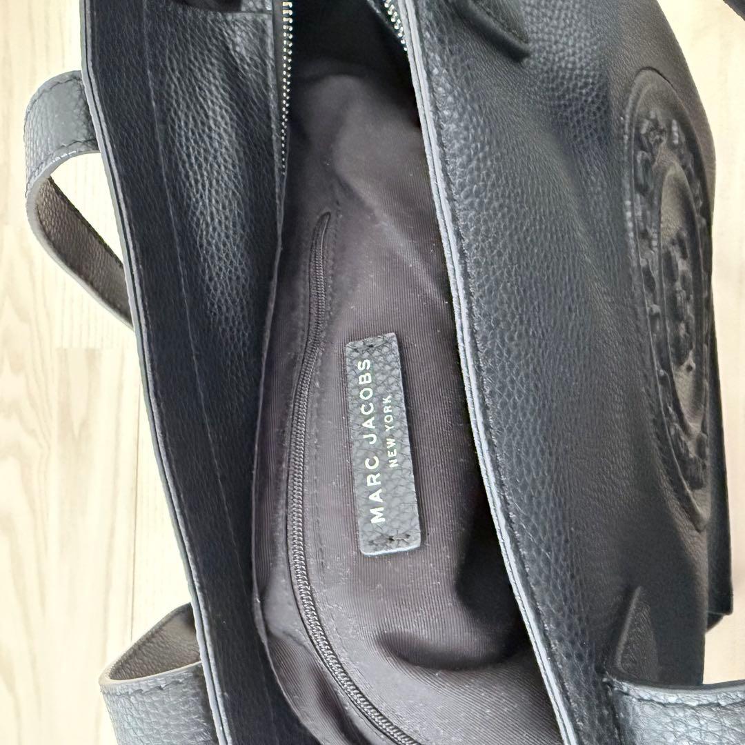 【美品】Marc Jacobs レザー トートバッグ ブラック　A4サイズ 黒