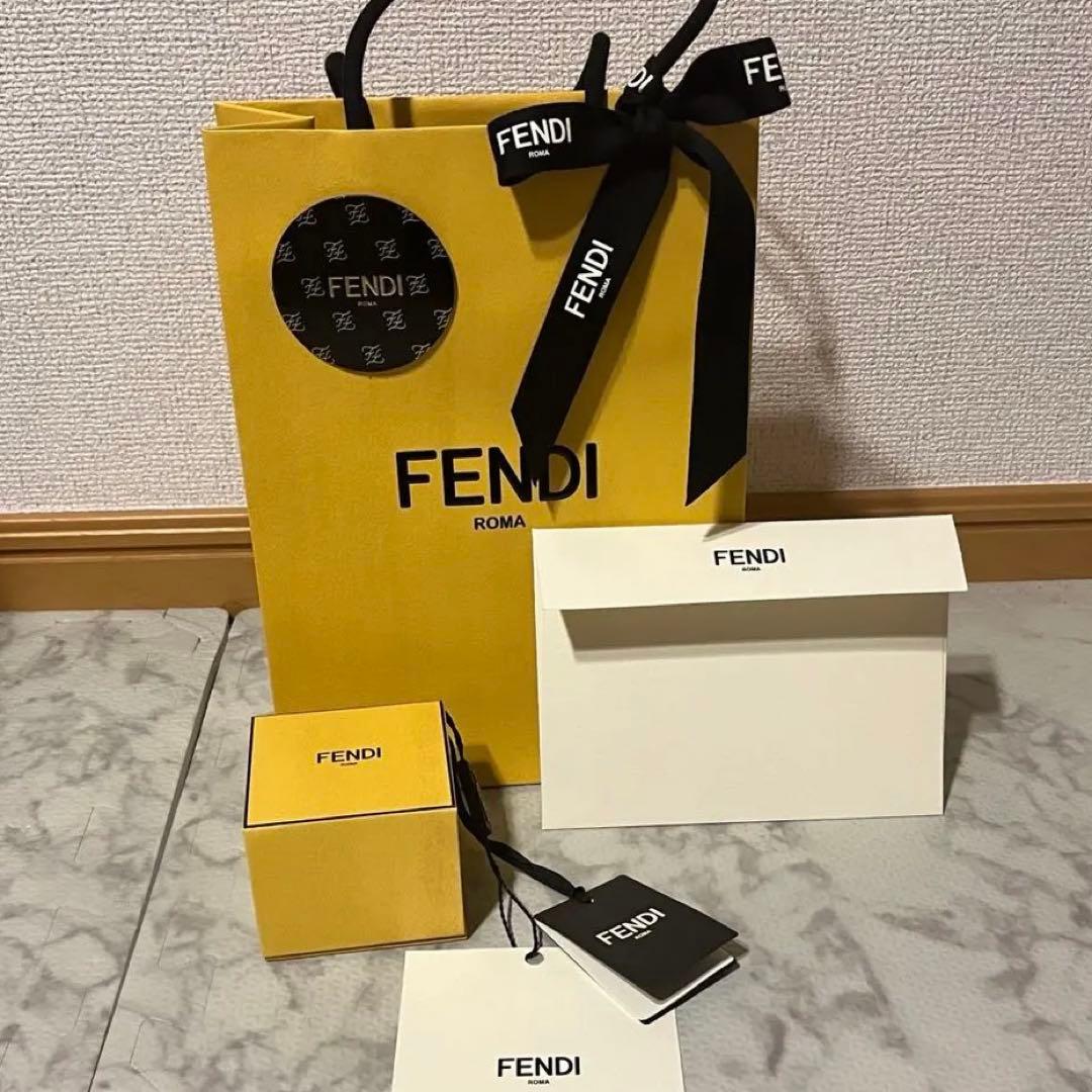 FENDIピアス(正規品)